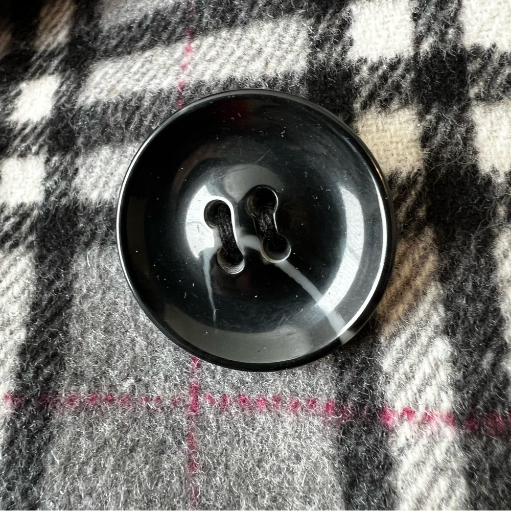 ❤️SOLD❤️ Rue21 Plaid Coat - Picture 5 of 12